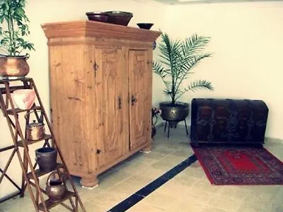 Antik מלון דירות