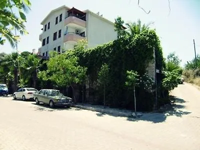 Antik מלון דירות דטקה