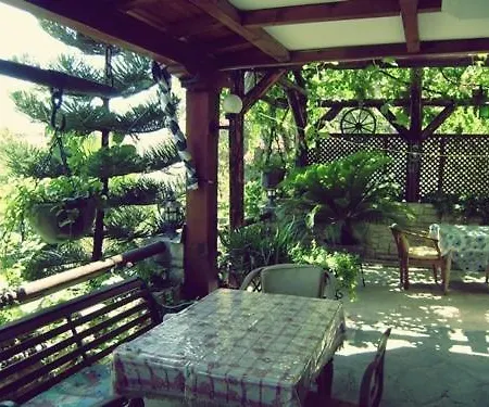 Apartahotel Antik 3*
