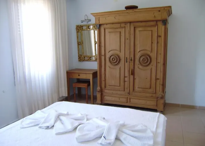 Antik Апарт-отель